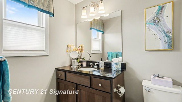 87 Tuscany Circle, Saginaw Twp, MI 48603