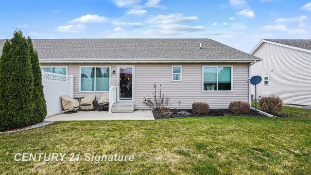 87 Tuscany Circle, Saginaw Twp, MI 48603