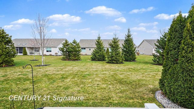 87 Tuscany Circle, Saginaw Twp, MI 48603
