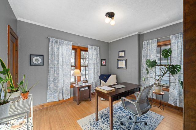 2513 Portsmouth Avenue, Toledo, OH 43613