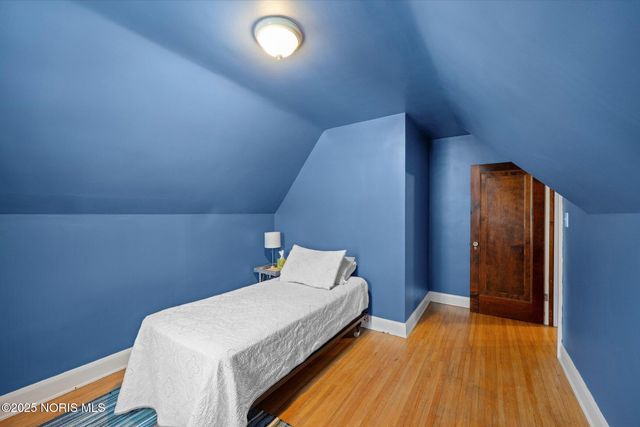 2513 Portsmouth Avenue, Toledo, OH 43613