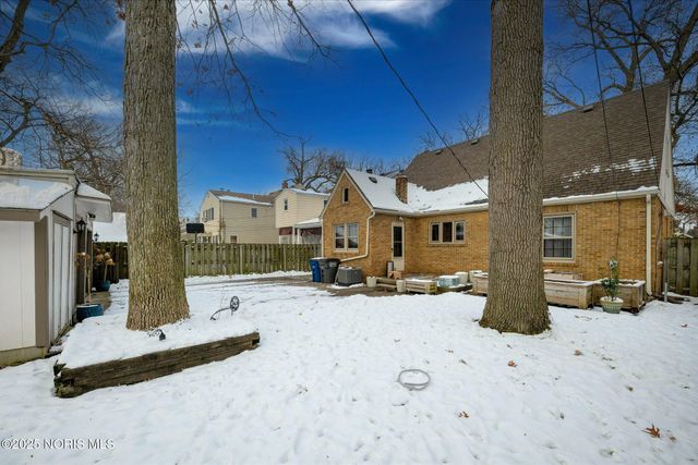 2513 Portsmouth Avenue, Toledo, OH 43613