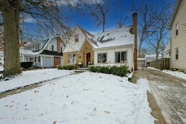 2513 Portsmouth Avenue, Toledo, OH 43613