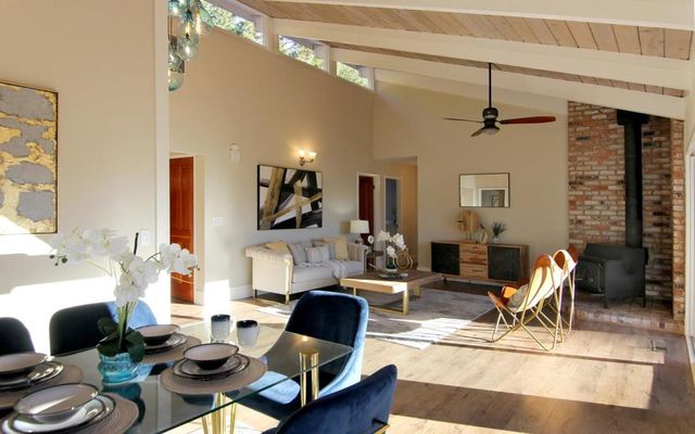 23416 Sunset Drive, Los Gatos, CA 95033