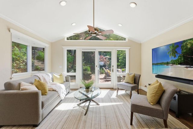 2884 Roland Avenue, San Carlos, CA 94070