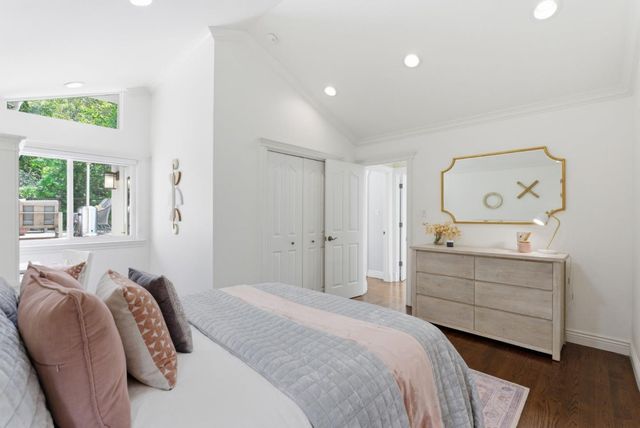 2884 Roland Avenue, San Carlos, CA 94070
