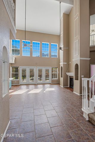 900 VIA REDONDA Court, El Paso, TX 79912