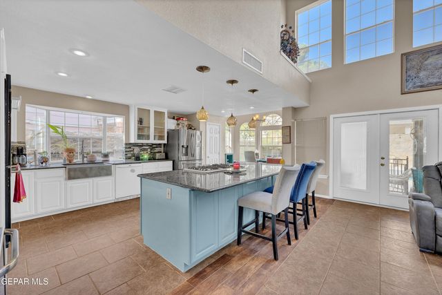 900 VIA REDONDA Court, El Paso, TX 79912