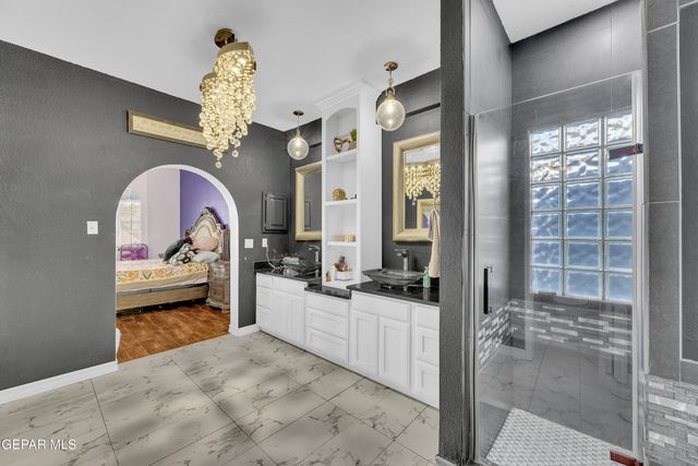 900 VIA REDONDA Court, El Paso, TX 79912