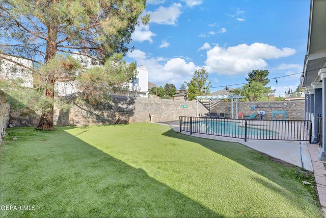 900 VIA REDONDA Court, El Paso, TX 79912