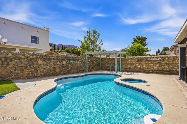 900 VIA REDONDA Court, El Paso, TX 79912
