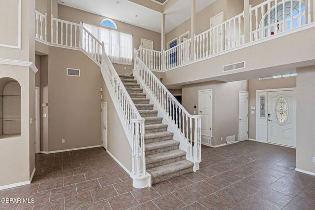 900 VIA REDONDA Court, El Paso, TX 79912