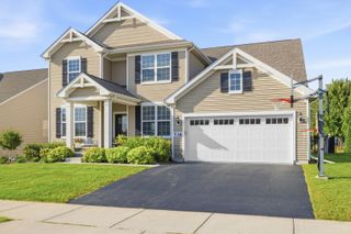 716 Heartland Lane, South Elgin, IL 60177