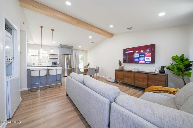 2303 Rosewood Avenue, Lancaster, CA 93535