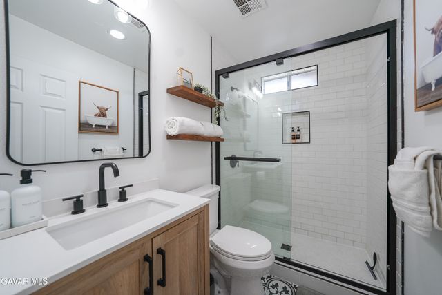 2303 Rosewood Avenue, Lancaster, CA 93535