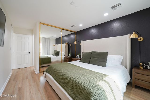 2303 Rosewood Avenue, Lancaster, CA 93535