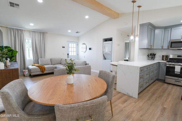 2303 Rosewood Avenue, Lancaster, CA 93535