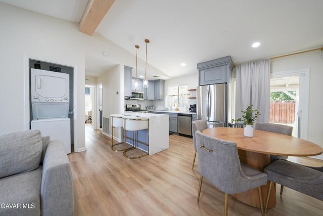 2303 Rosewood Avenue, Lancaster, CA 93535