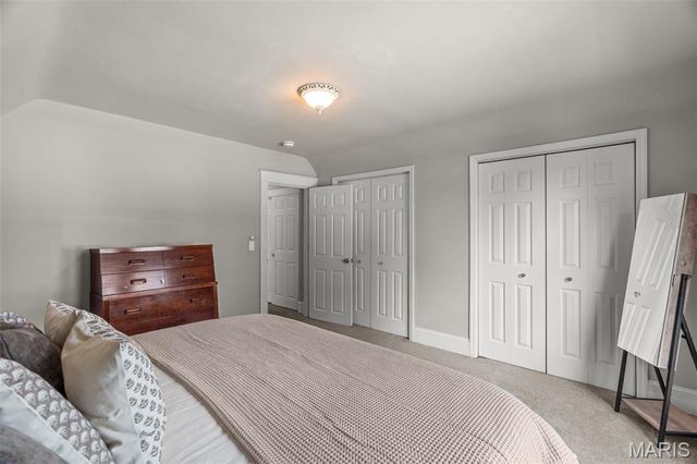 3443 Commonwealth Avenue, Maplewood, MO 63143