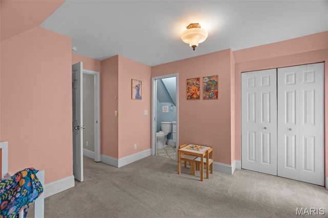 3443 Commonwealth Avenue, Maplewood, MO 63143