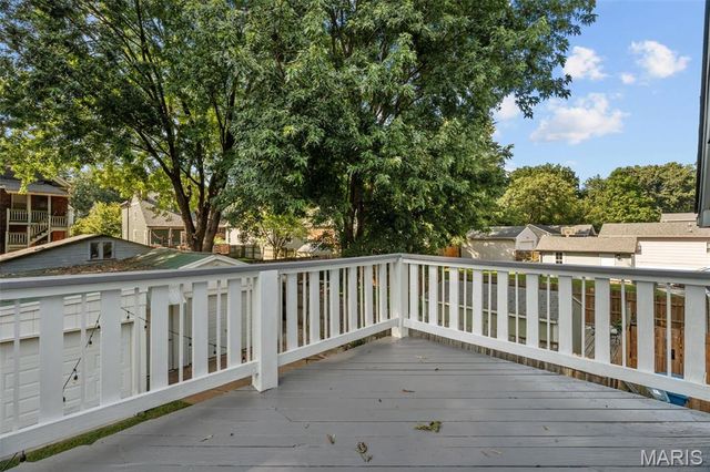 3443 Commonwealth Avenue, Maplewood, MO 63143