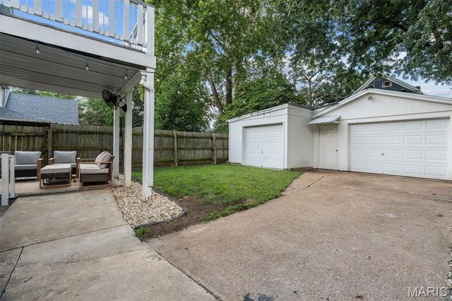 3443 Commonwealth Avenue, Maplewood, MO 63143