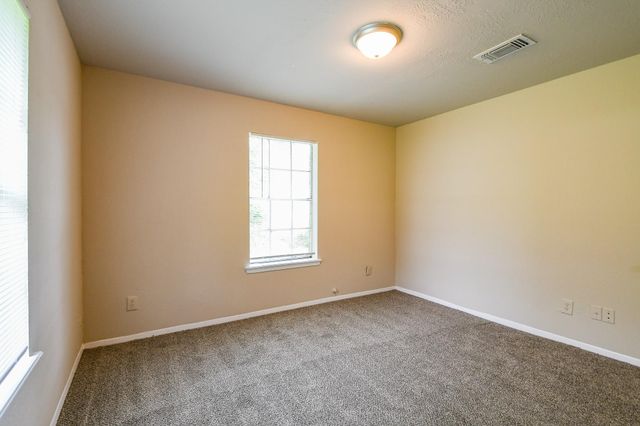 3210 Ridgefield Road, La Porte, TX 77571