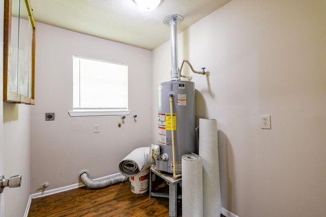 3210 Ridgefield Road, La Porte, TX 77571