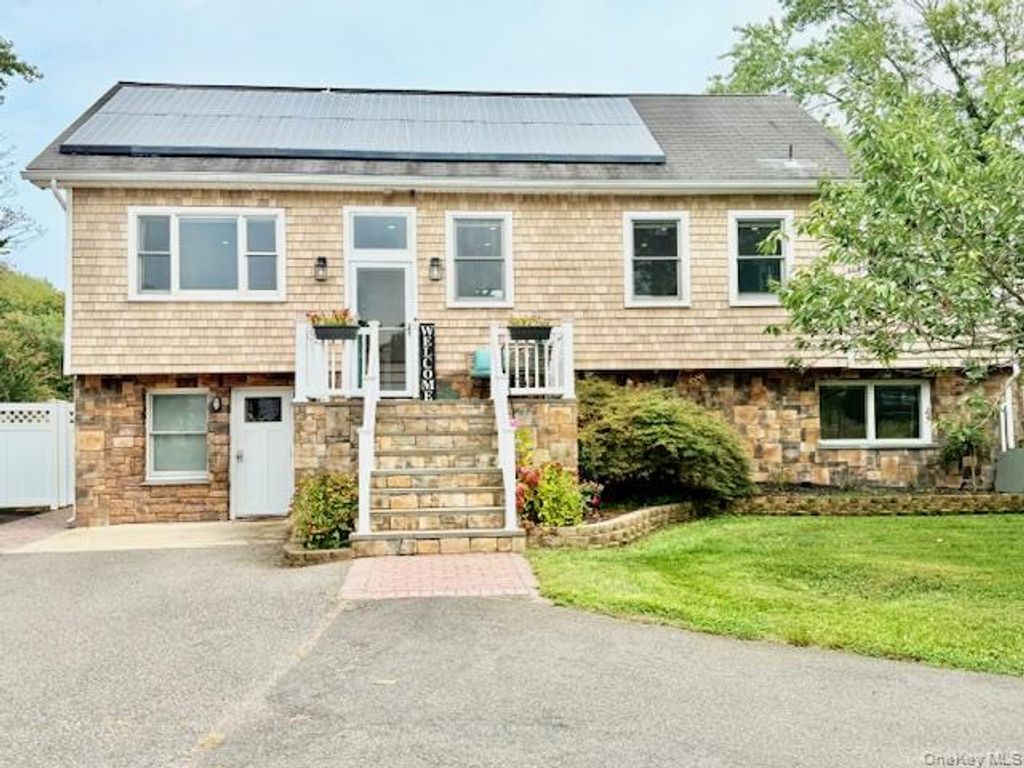 361 Rider Avenue, Patchogue, NY 11772