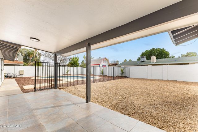 2511 E FOUNTAIN Street, Mesa, AZ 85213