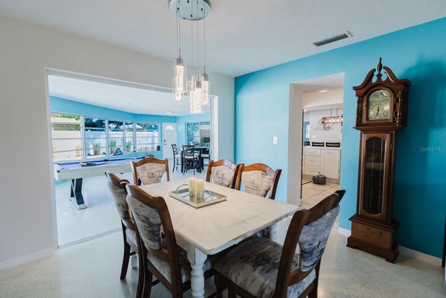 6300 16TH STREET S, St Petersburg, FL 33705