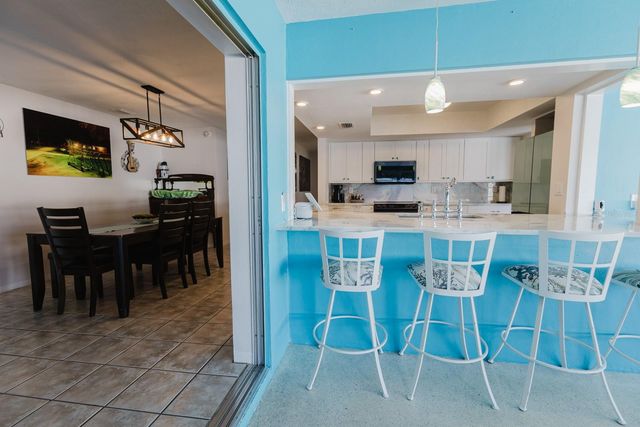 6300 16TH STREET S, St Petersburg, FL 33705