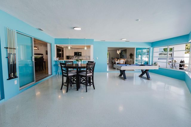 6300 16TH STREET S, St Petersburg, FL 33705