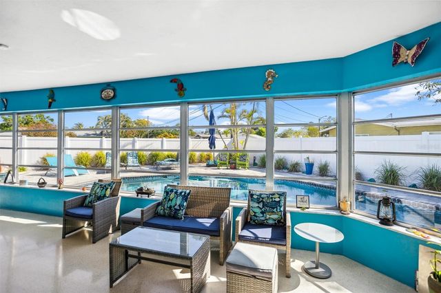 6300 16TH STREET S, St Petersburg, FL 33705