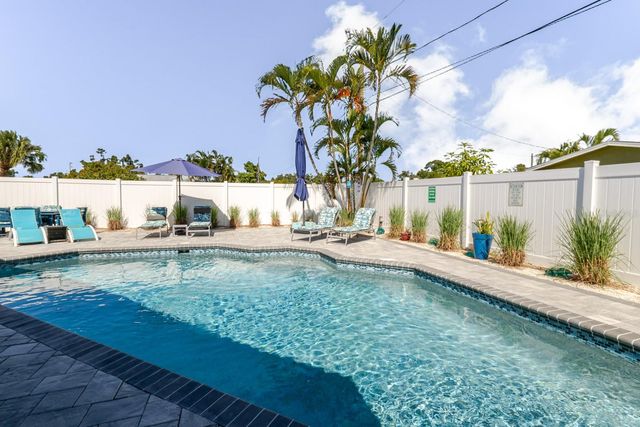 6300 16TH STREET S, St Petersburg, FL 33705