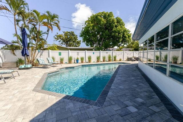 6300 16TH STREET S, St Petersburg, FL 33705