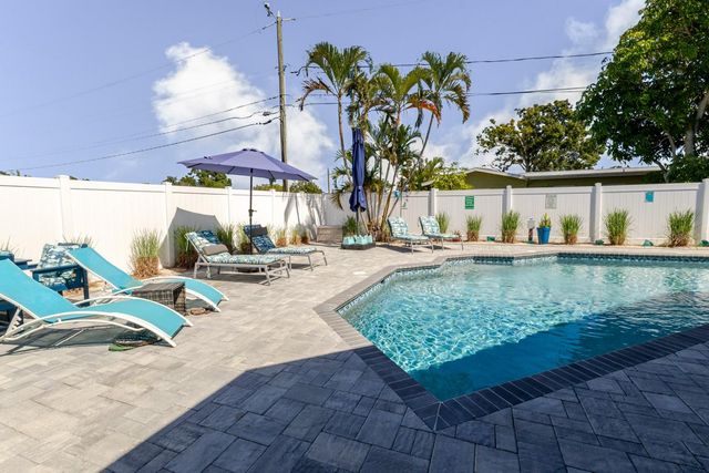 6300 16TH STREET S, St Petersburg, FL 33705