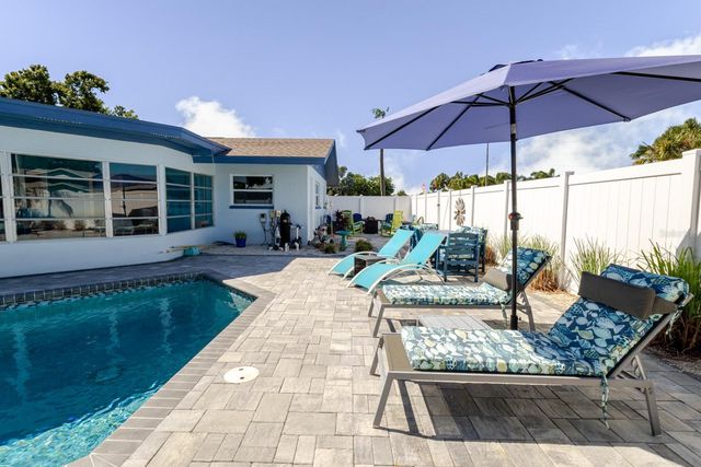 6300 16TH STREET S, St Petersburg, FL 33705