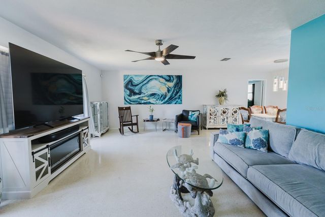 6300 16TH STREET S, St Petersburg, FL 33705