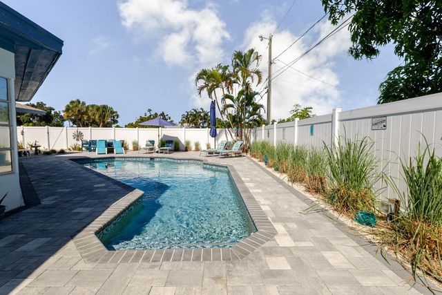 6300 16TH STREET S, St Petersburg, FL 33705