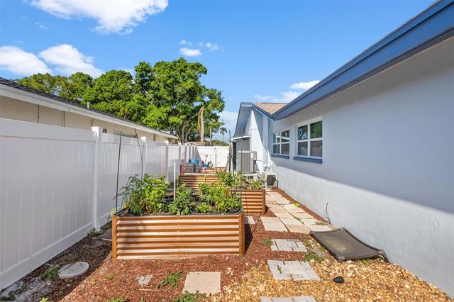 6300 16TH STREET S, St Petersburg, FL 33705