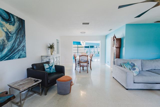 6300 16TH STREET S, St Petersburg, FL 33705