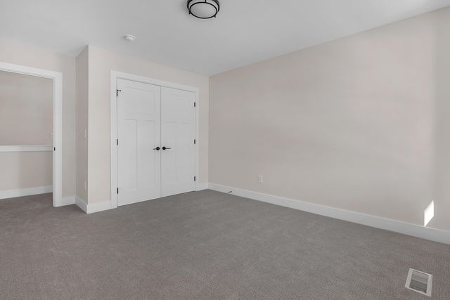 1960 Park Street, La Porte, IN 46350