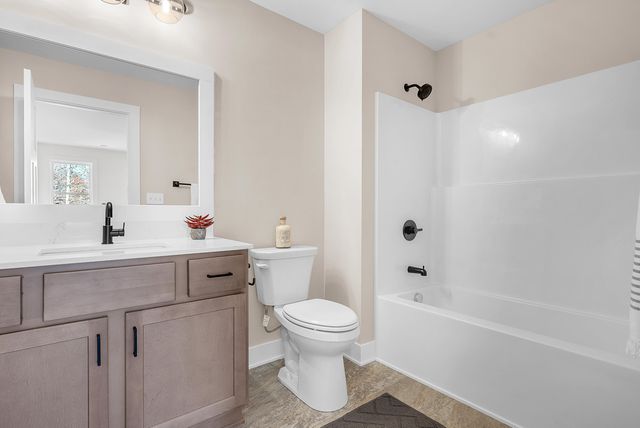 1960 Park Street, La Porte, IN 46350