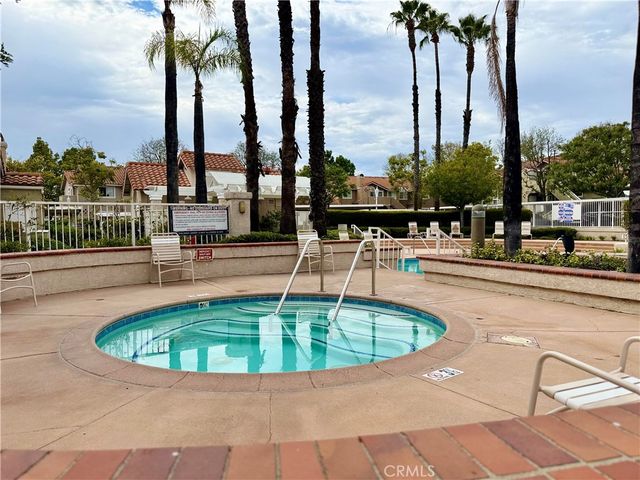 65 Via Cresta, Rancho Santa Margarita, CA 92688