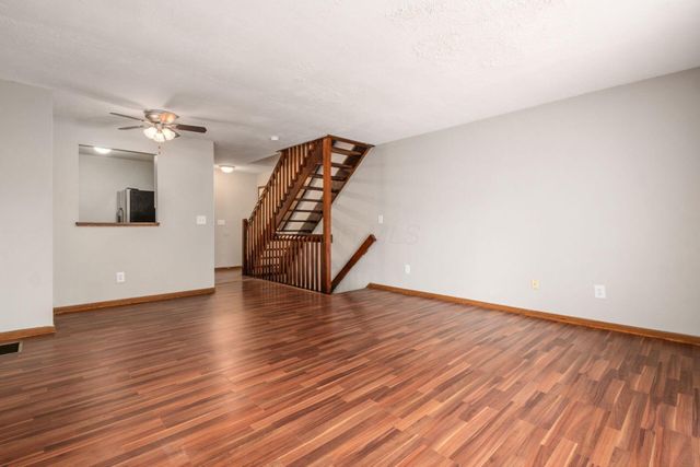 167 Macenroe Drive, 32B, Blacklick, OH 43004