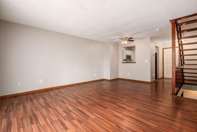 167 Macenroe Drive, 32B, Blacklick, OH 43004