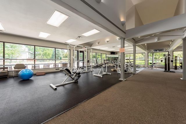 167 Macenroe Drive, 32B, Blacklick, OH 43004