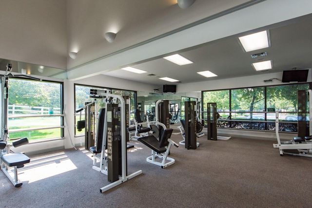 167 Macenroe Drive, 32B, Blacklick, OH 43004