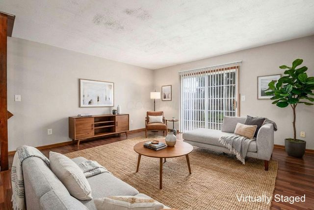 167 Macenroe Drive, 32B, Blacklick, OH 43004